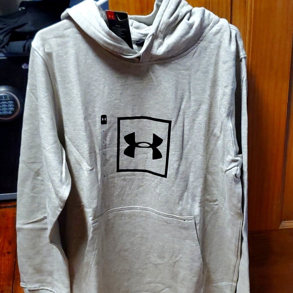 Under Armour hoodie